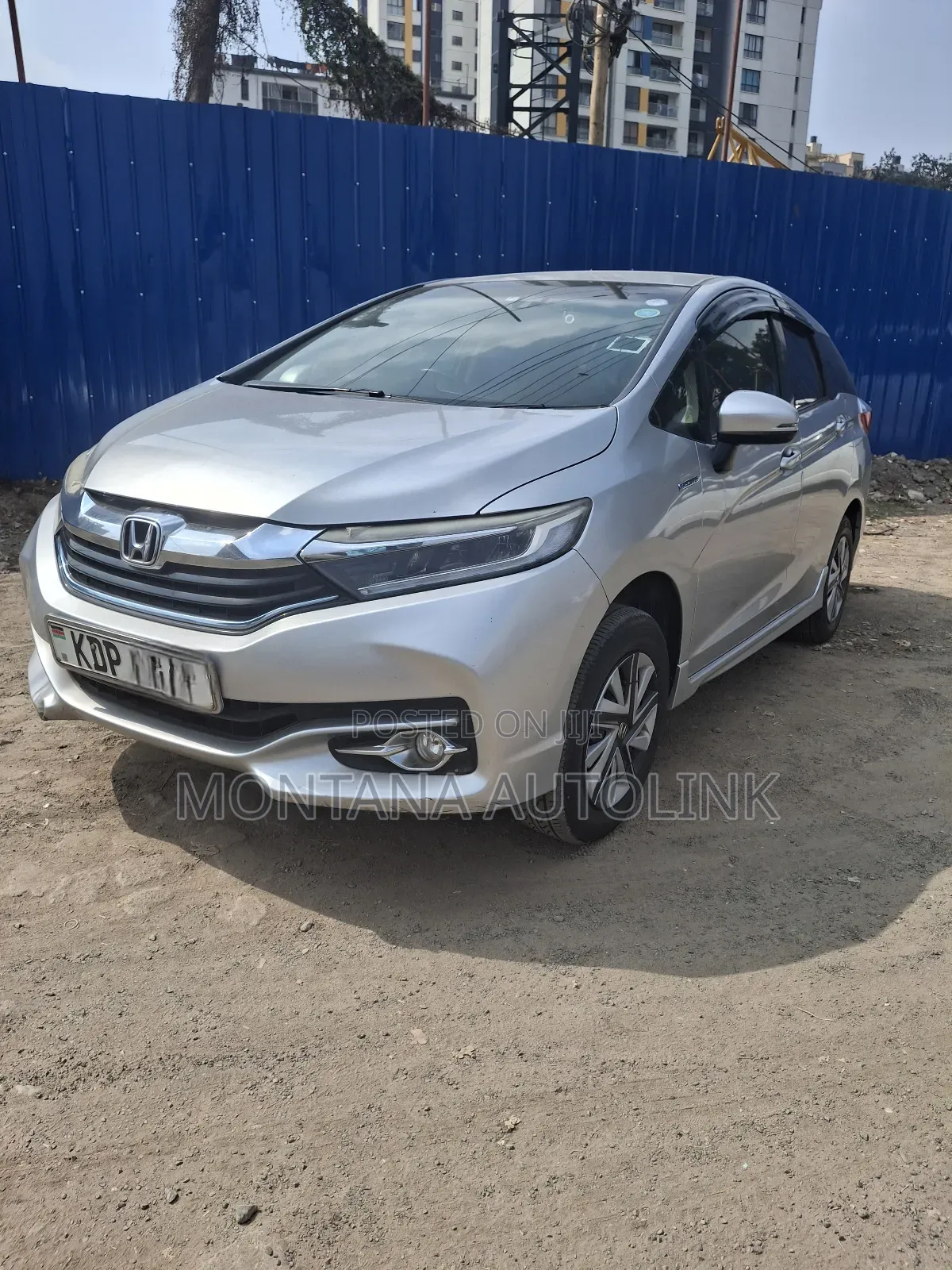 Honda Fit Shuttle 1.5 Hybrid 2WD 2016 Silver