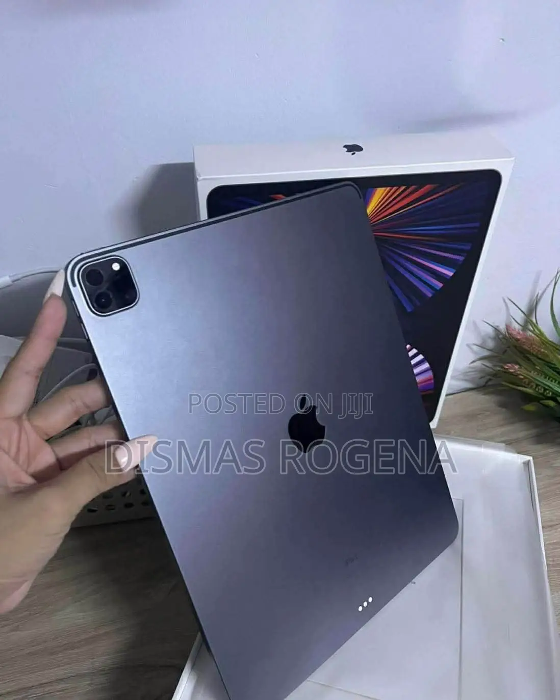 Apple iPad Pro 12.9 (2022) 128 GB Silver