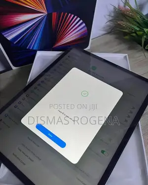 Apple iPad Pro 12.9 (2022) 128 GB Silver