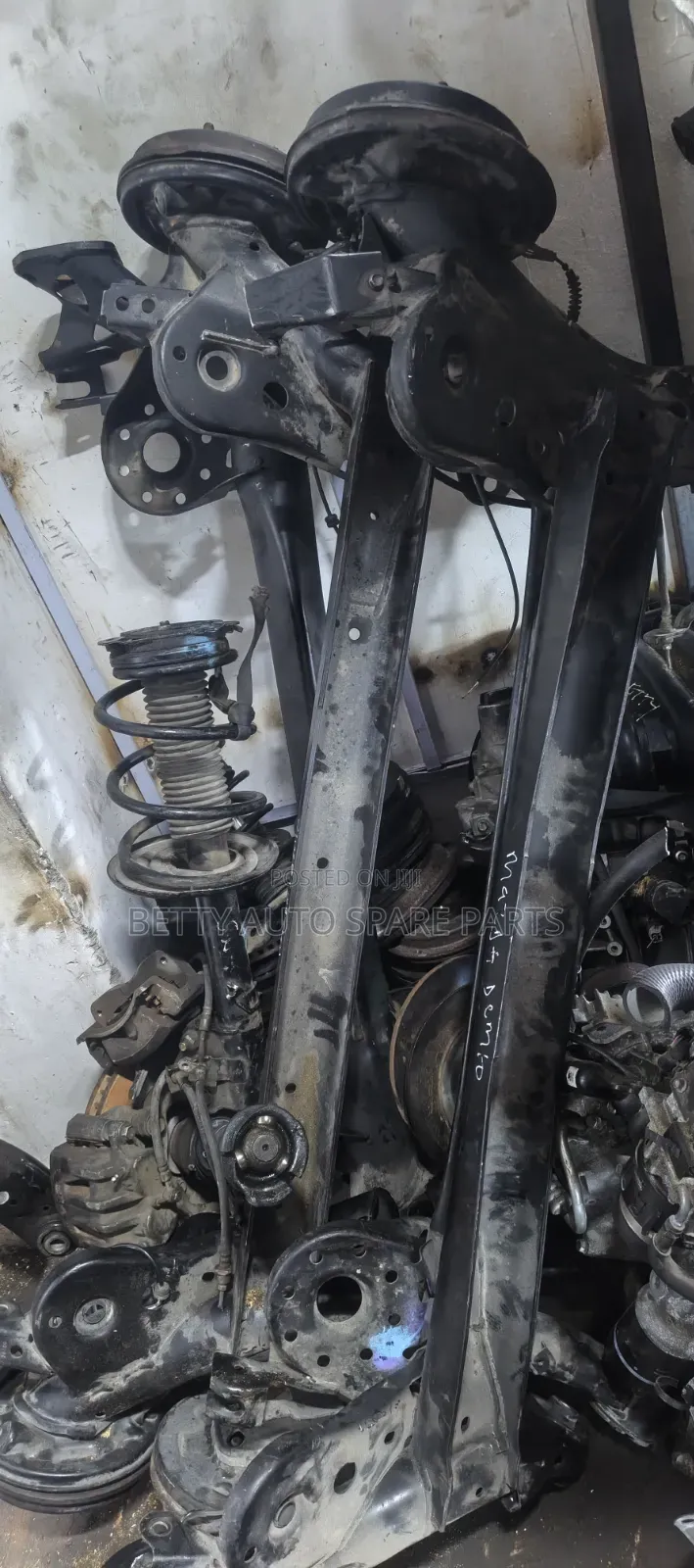 Mazda Demio Rear Beam Mligoti