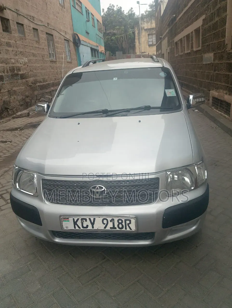 Toyota Succeed 2013 Silver