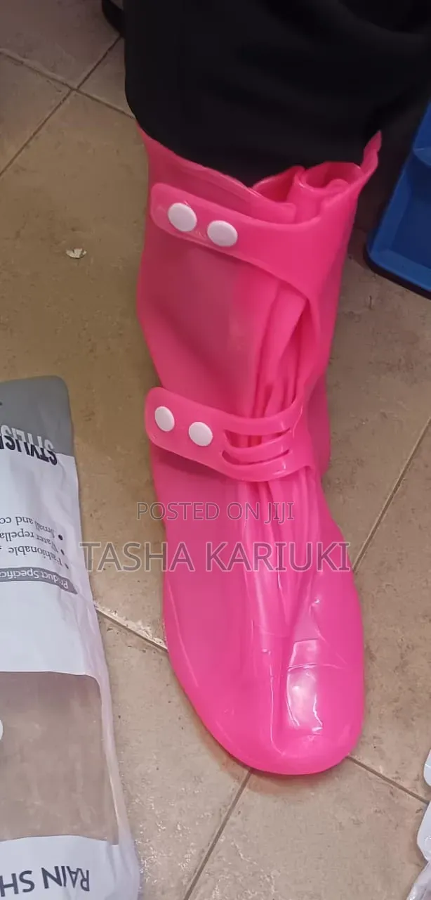 * High Quality Stylish Rain Shoe Cover* *