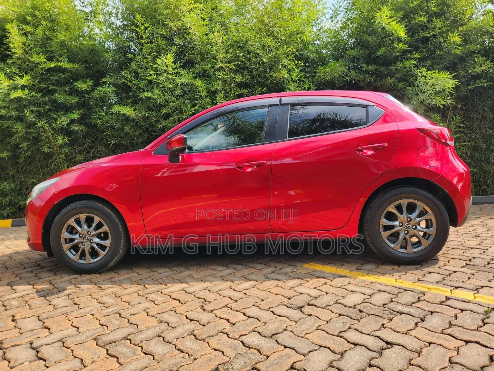 Mazda Demio 2018 Maroon