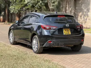 Mazda Axela 2015 Black