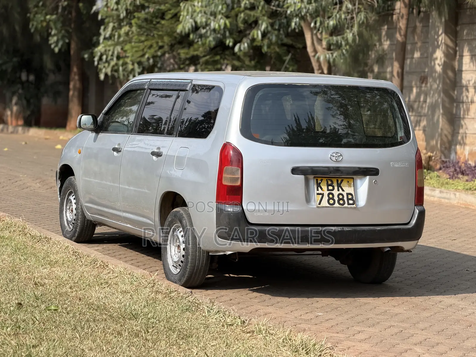 Toyota Probox 2003 Silver