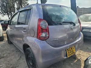 Toyota Passo 1.0 FWD 2011 Purple