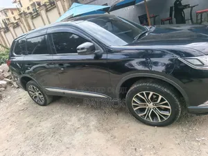 Mitsubishi Outlander 2018 Black