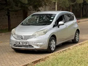 Nissan Note 2012 Silver