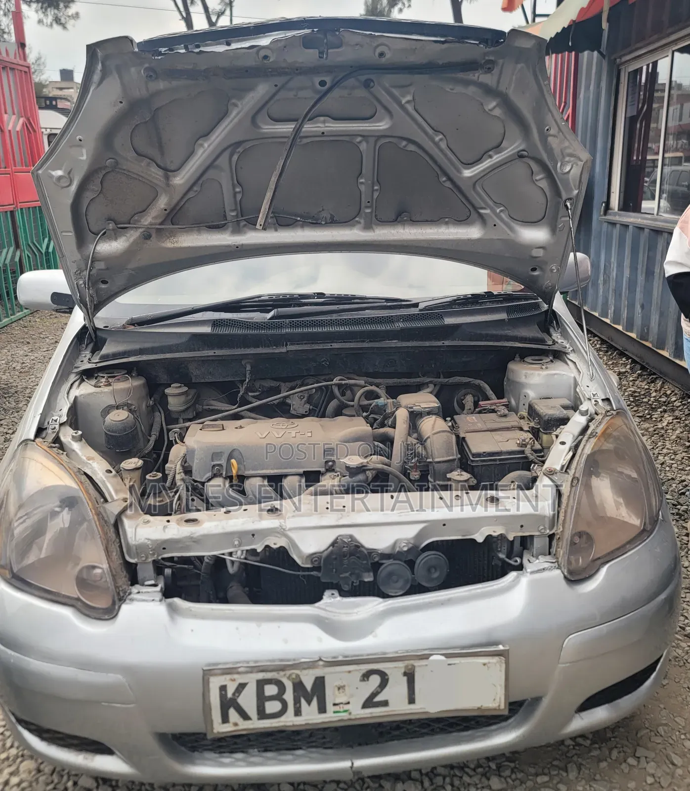 Toyota Vitz 1.3 FWD 5dr 2003 Silver