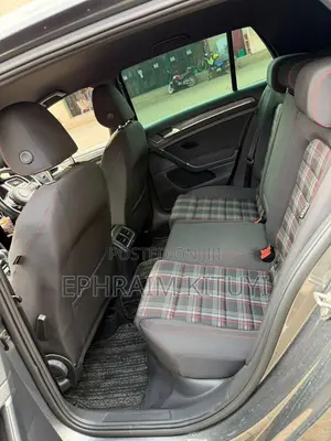 Volkswagen Golf 2019 Blue
