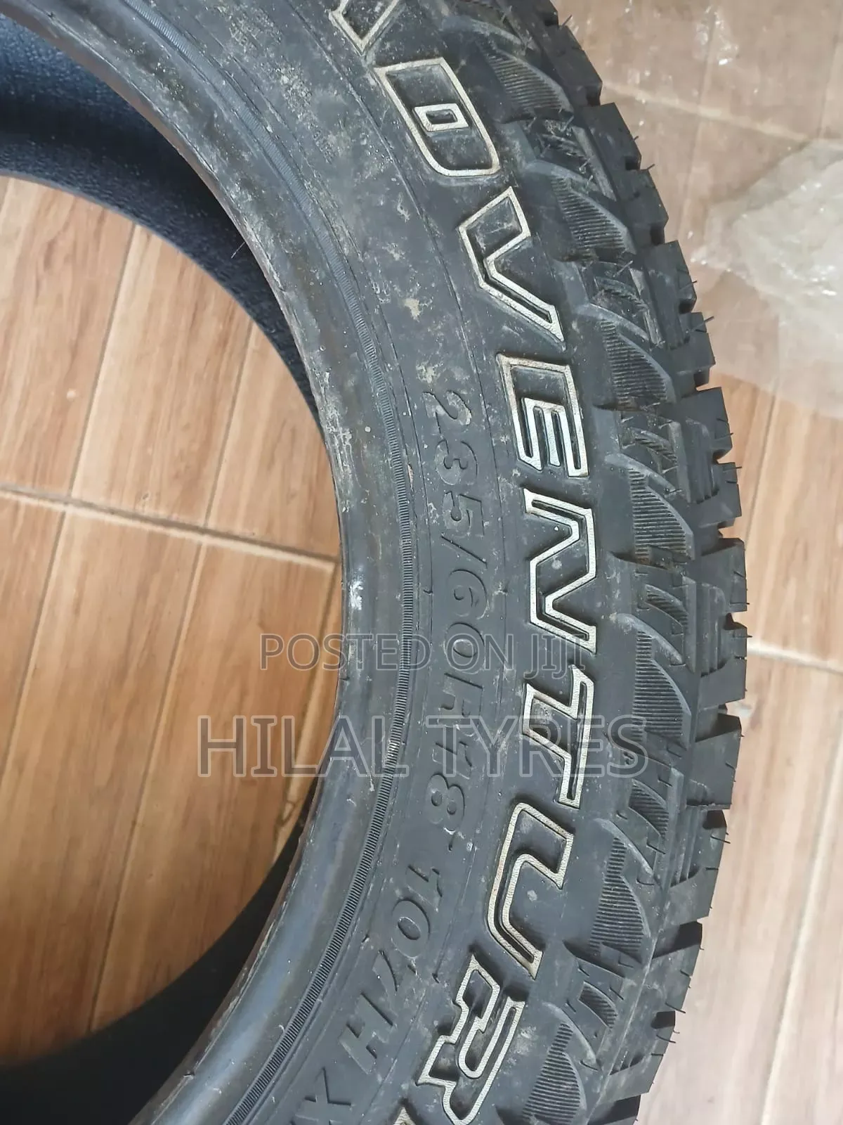 235/60r18 Centara