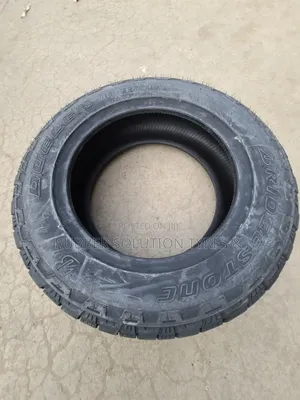 225 /65 R17 Bridgestone Tyres Dueler a/T002 All-Terrain
