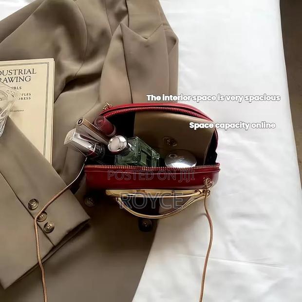 Stylish Clutch Bag - thumbnail 2