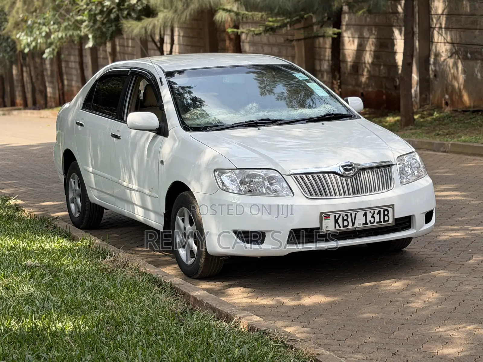 Toyota Corolla 2005 White