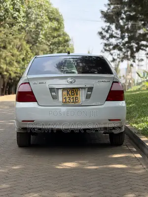 Toyota Corolla 2005 White