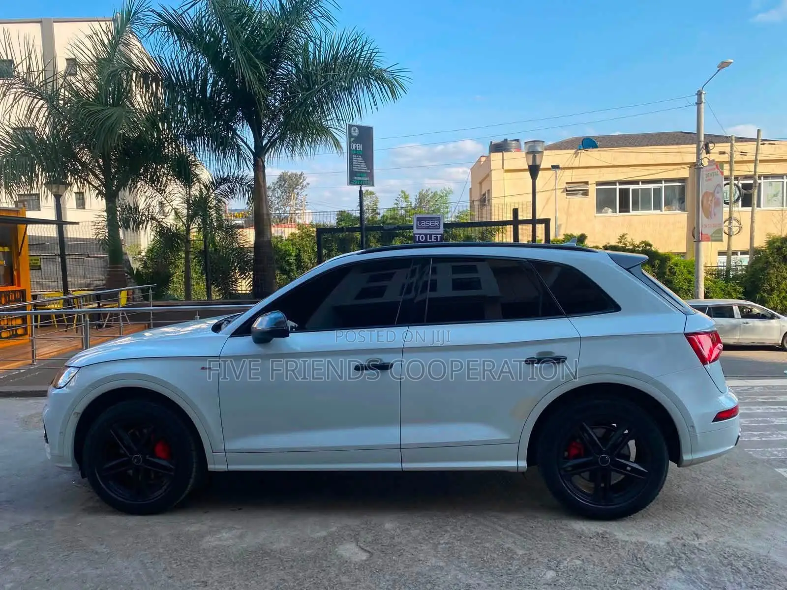 Audi Q5 2.0T Premium AWD quattro 2018 White