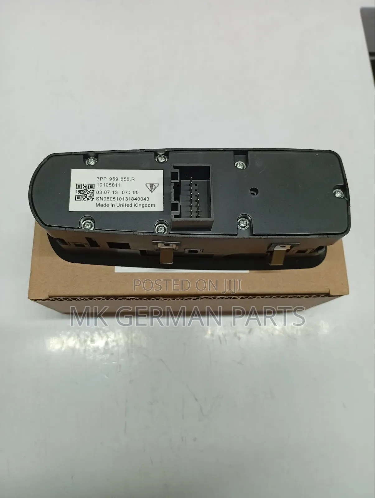 Genuine Porsche Power Window Switch