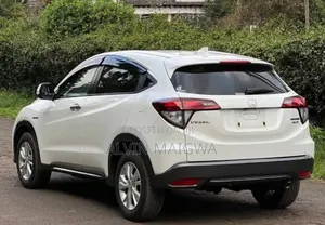 Honda Vezel 2017 White