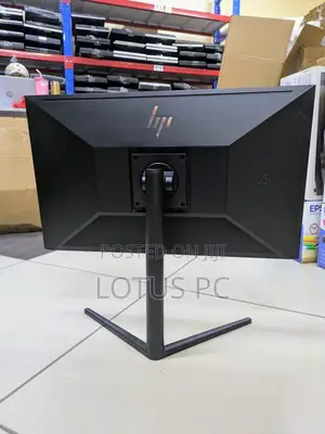 HP E27 Monitor