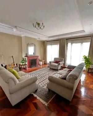 4bdrm Mansion in Karen C for sale