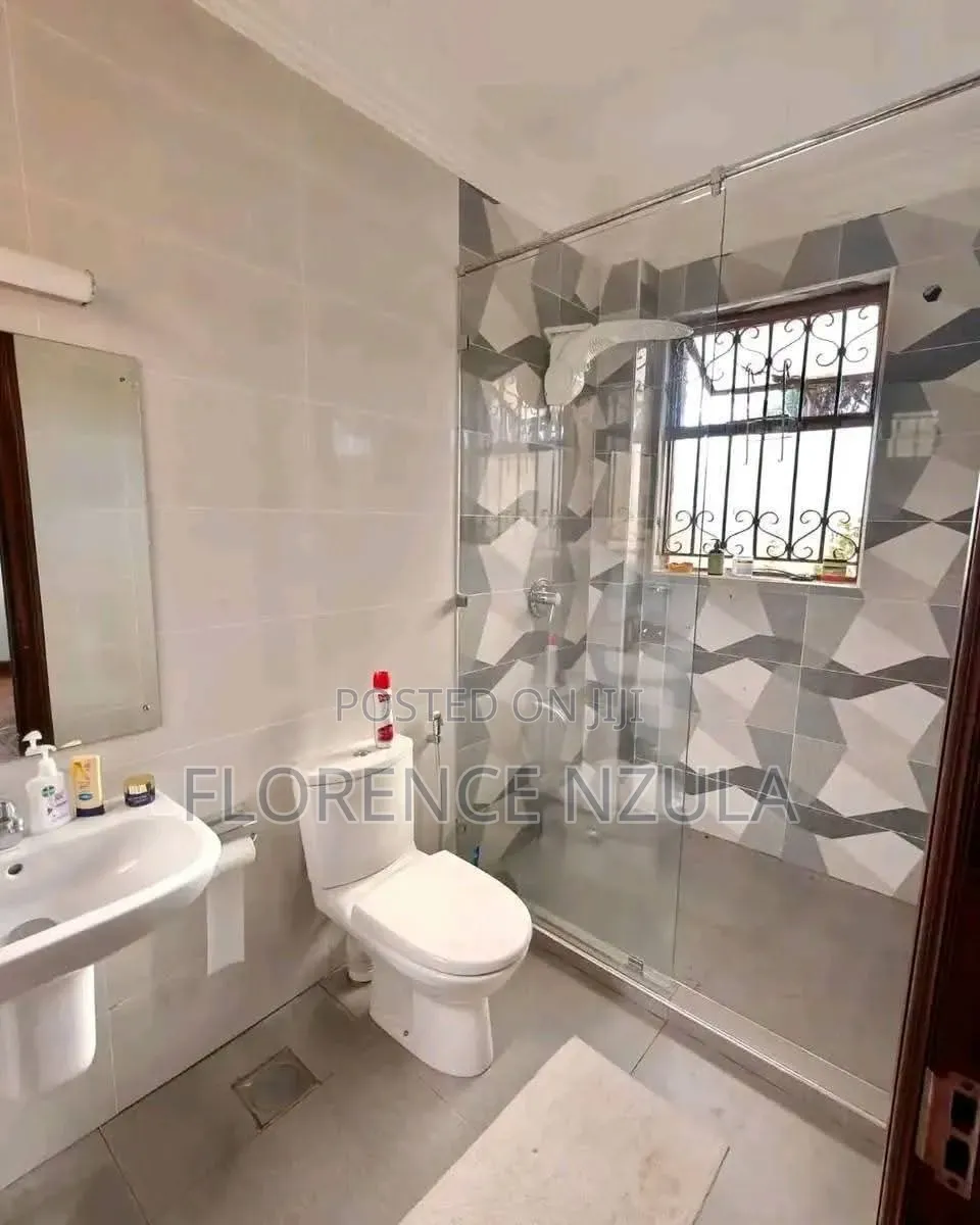 4bdrm Mansion in Karen C for sale