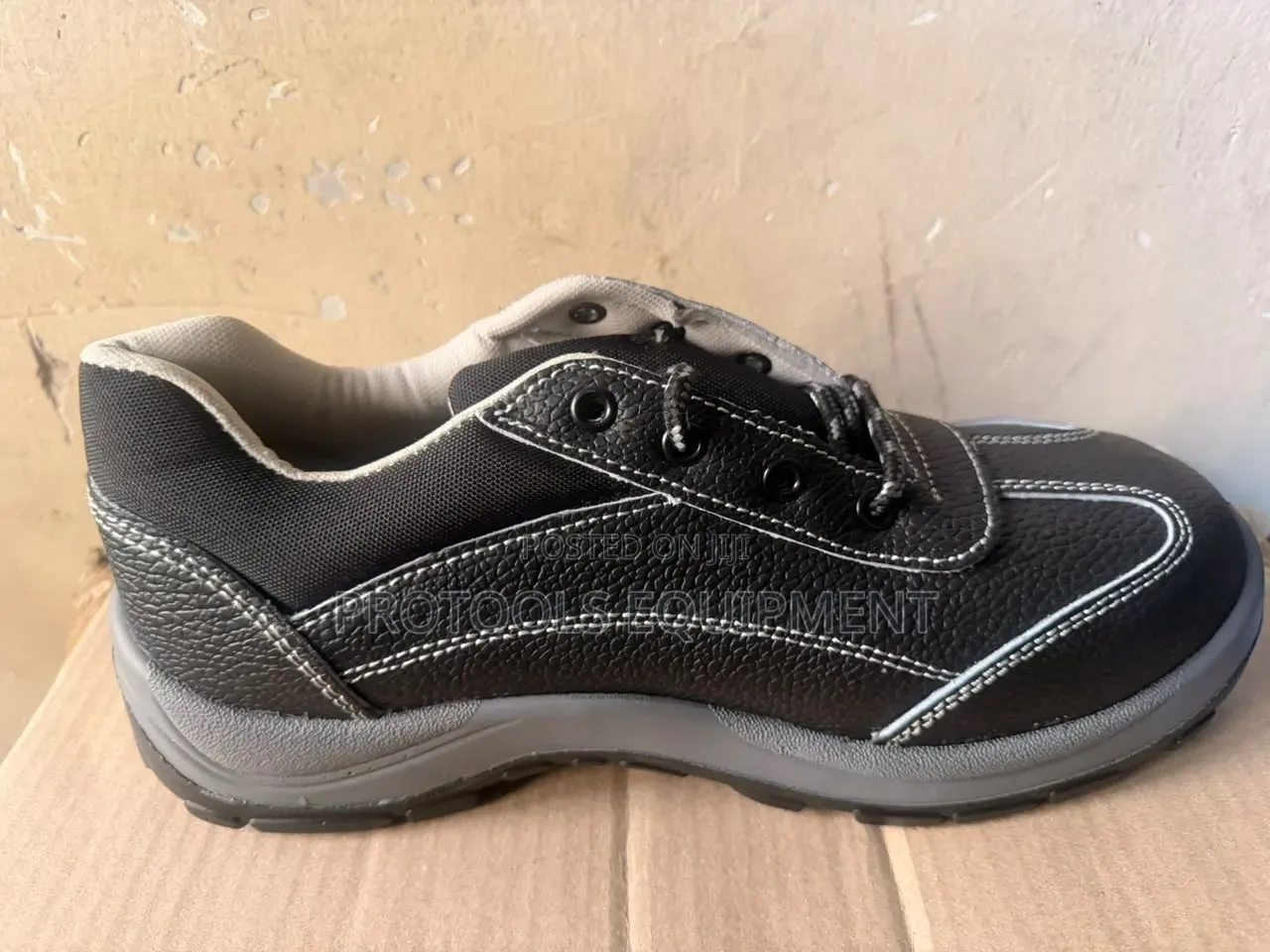 Porcupine Low-Cut Safety Shoes