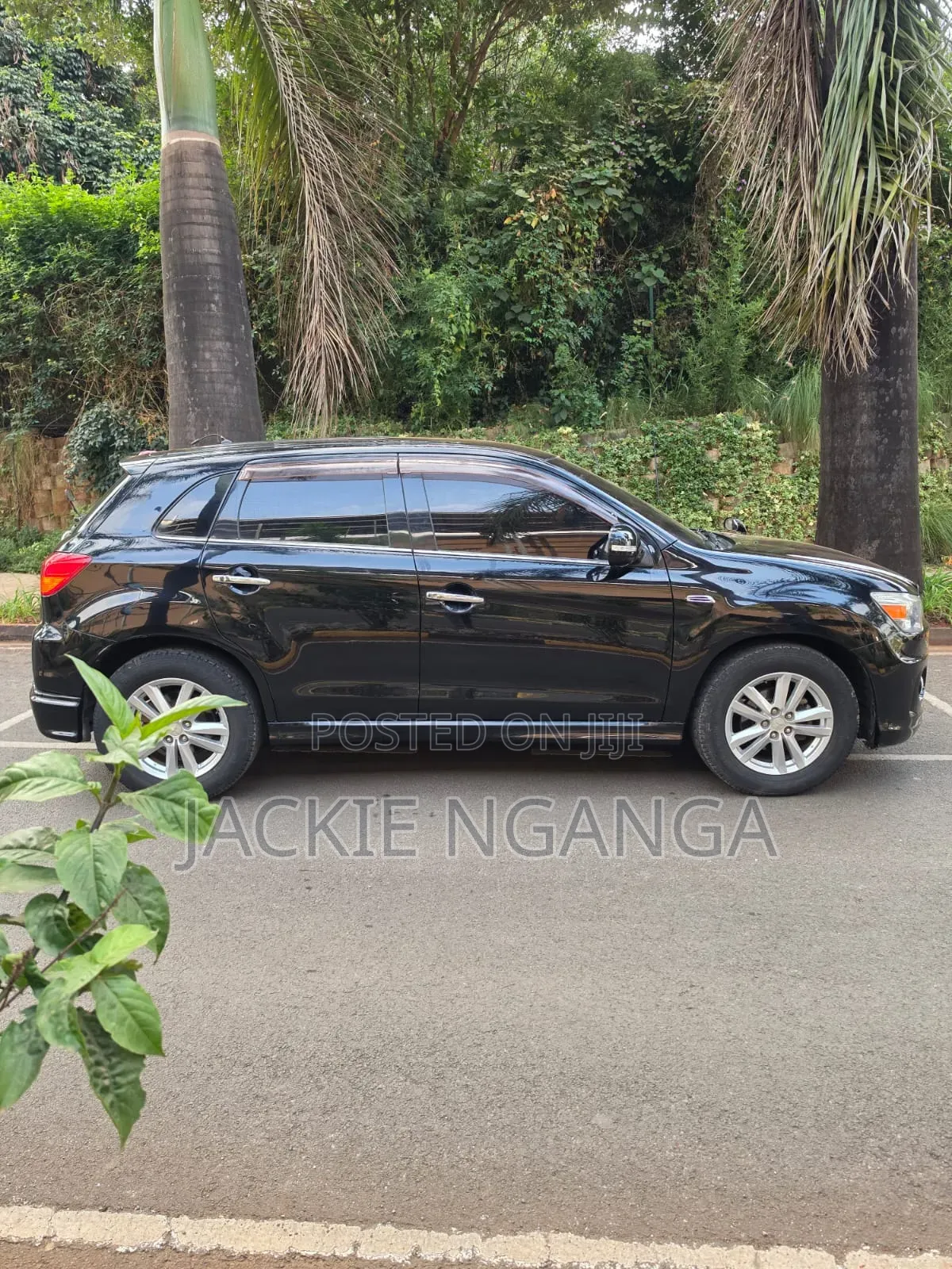 Mitsubishi RVR 2.0 2012 Black