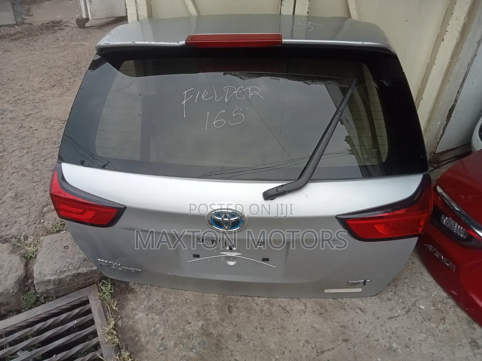 Toyota Fielder 2015 Tailgate