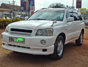 Toyota Kluger 2003 White