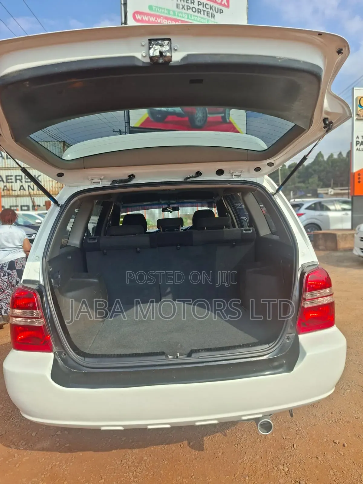 Toyota Kluger 2003 White
