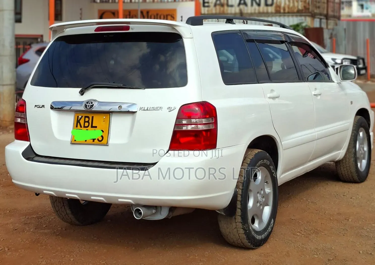 Toyota Kluger 2003 White