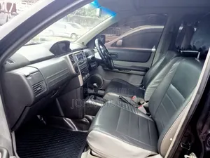 Nissan X-Trail 2006 Black