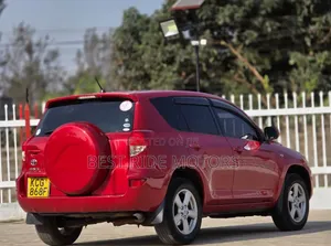 Toyota RAV4 4x4 2009 Red