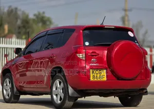 Toyota RAV4 4x4 2009 Red