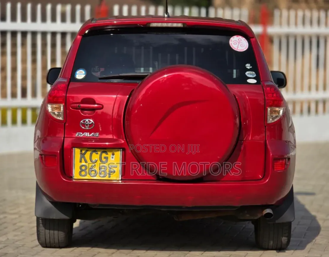 Toyota RAV4 4x4 2009 Red