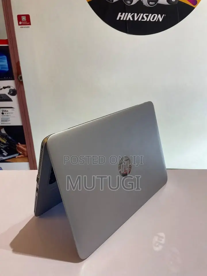 Laptop HP EliteBook 820 G4 8GB Intel Core i5 SSD 256GB