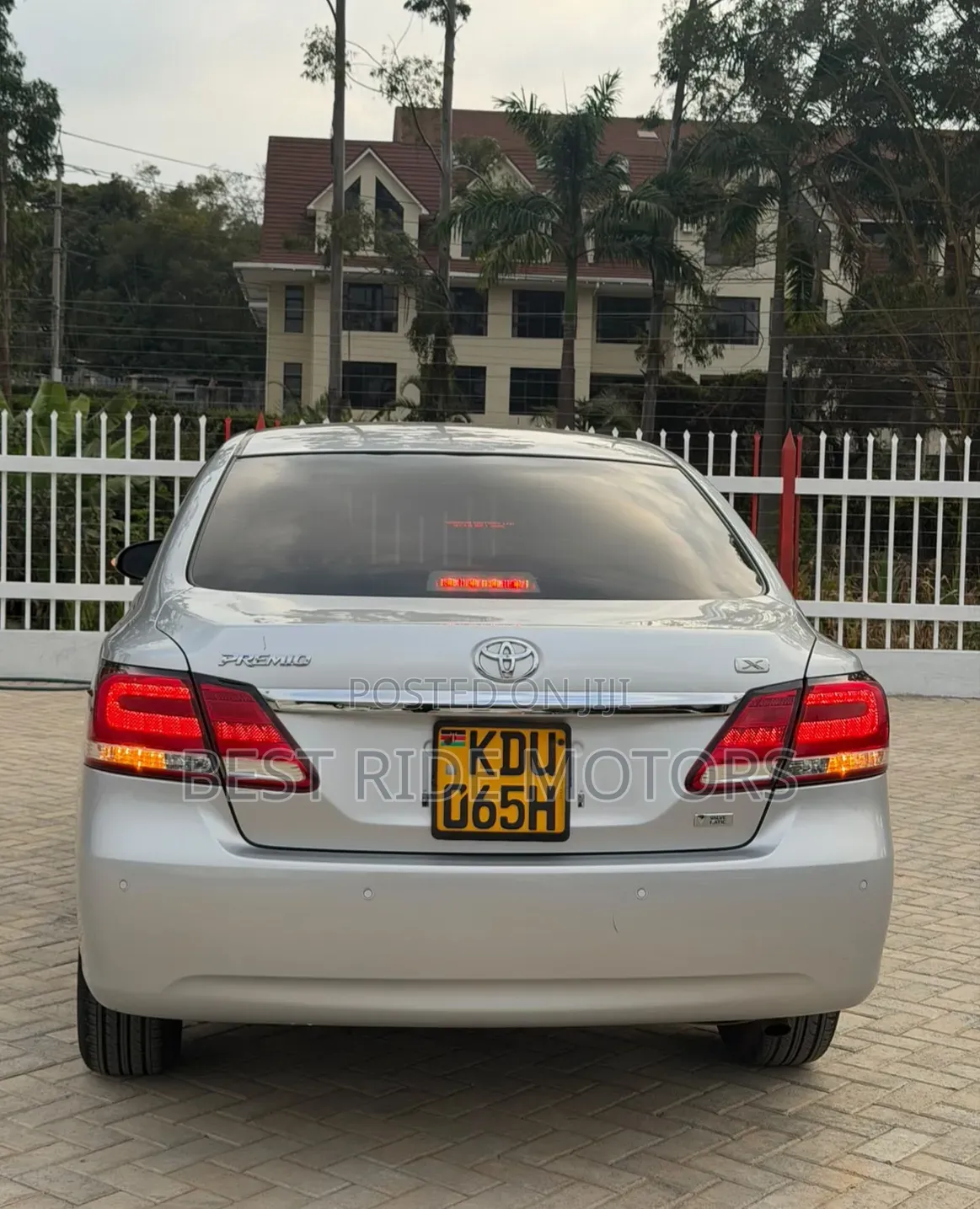 Toyota Premio 1.8 FWD 2020 Silver