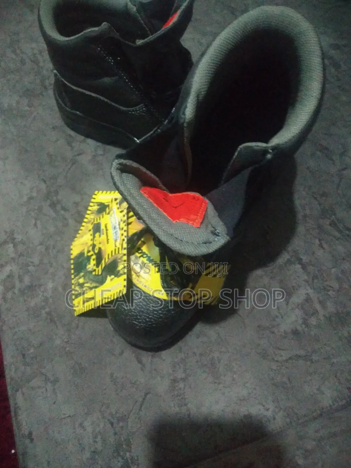 Safety Boots 39/40 Brand New