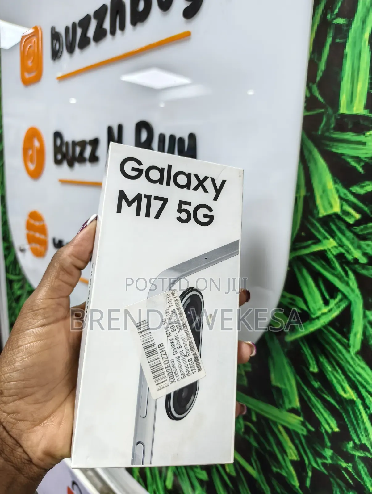 New Samsung Galaxy M17 5G 128 GB Gray