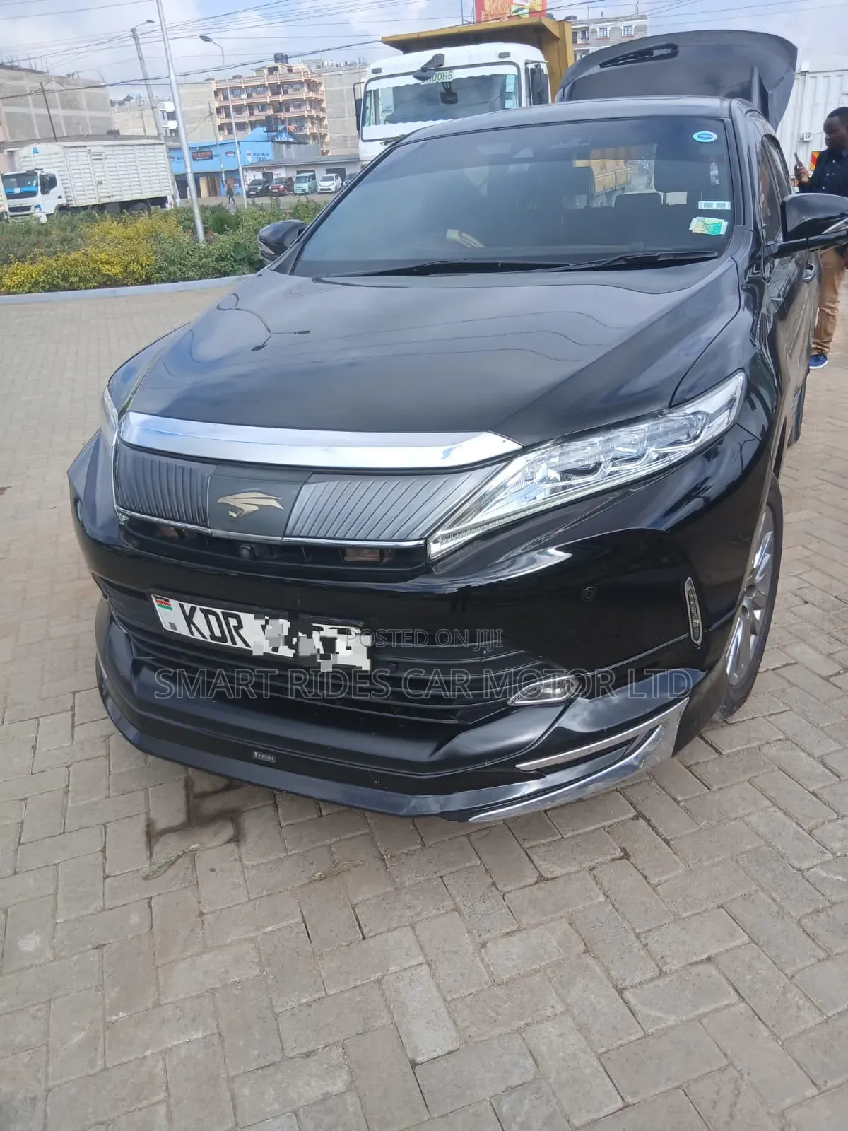 Harrier ,Honda Vezel Car Hire Available
