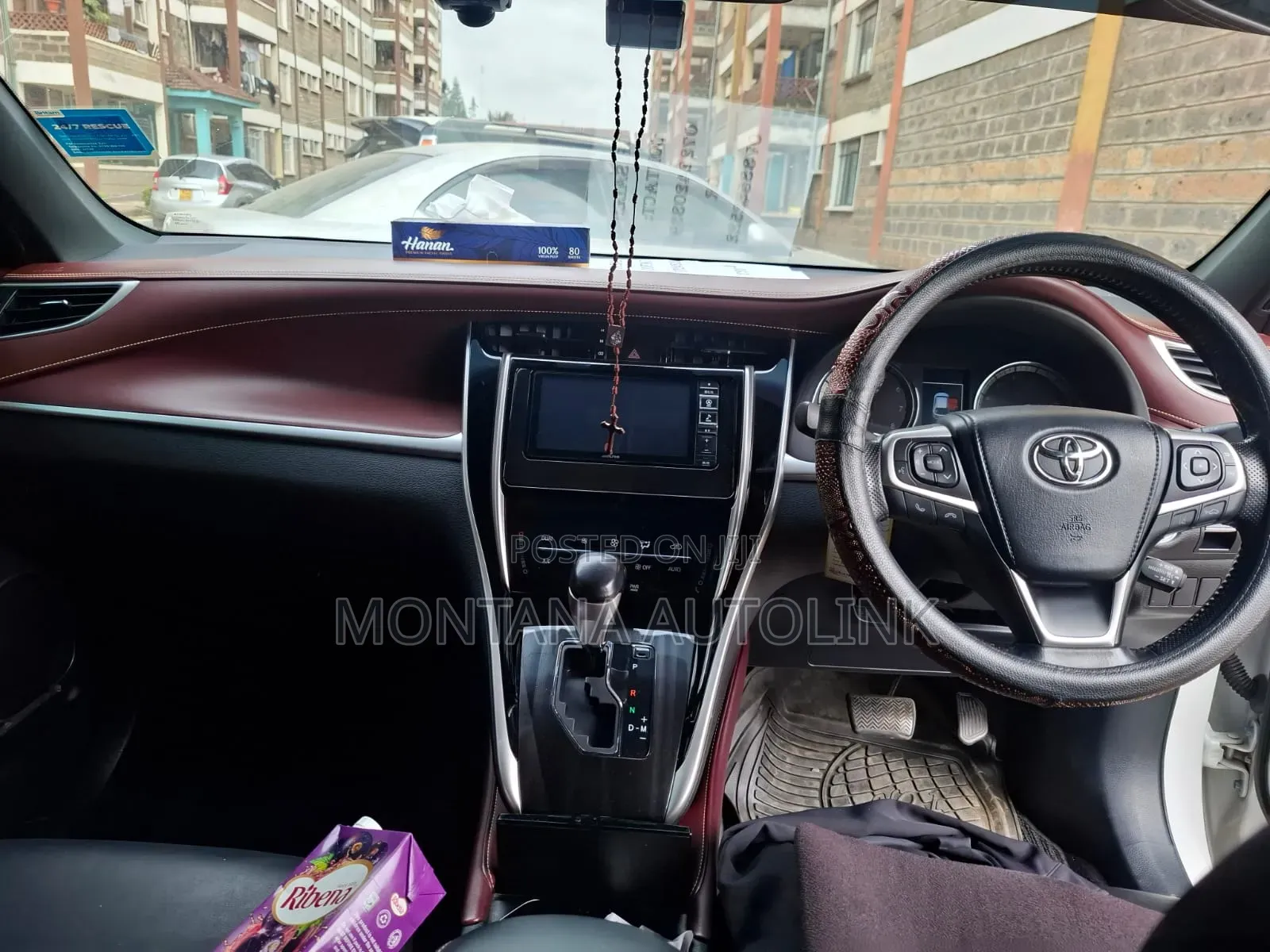 Toyota Harrier 2.0 2020 Pearl