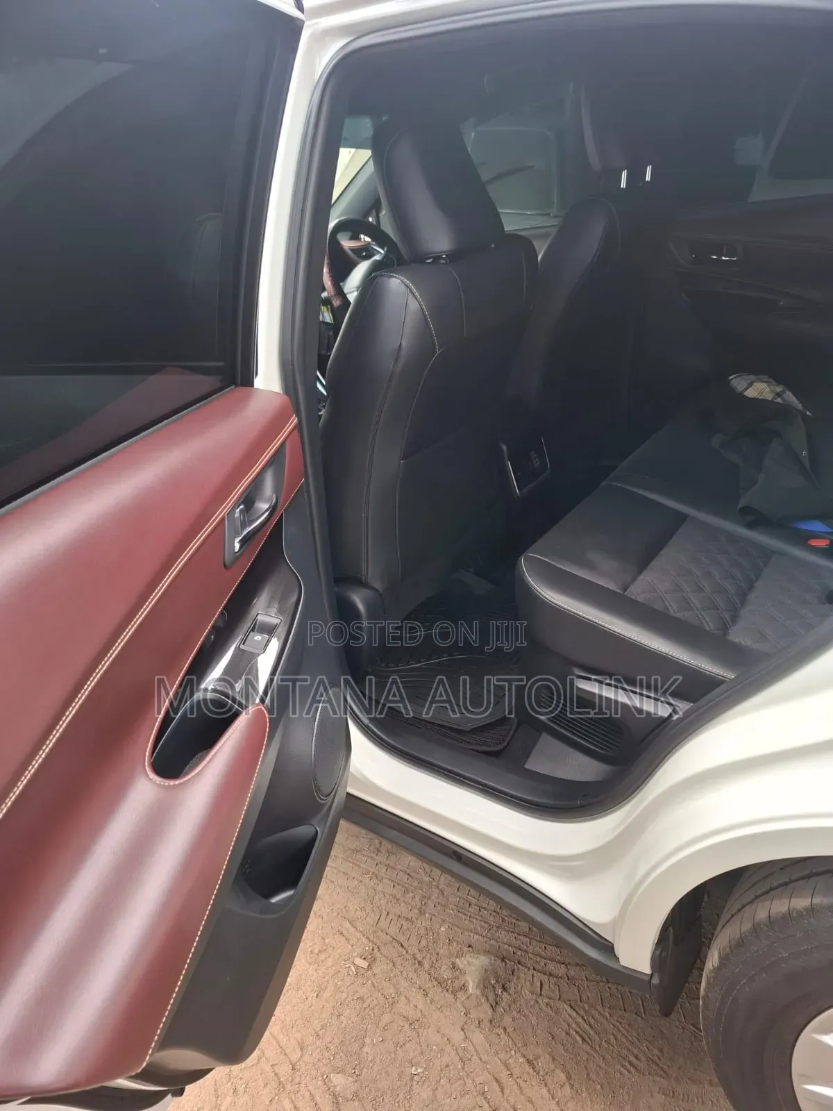 Toyota Harrier 2.0 2020 Pearl