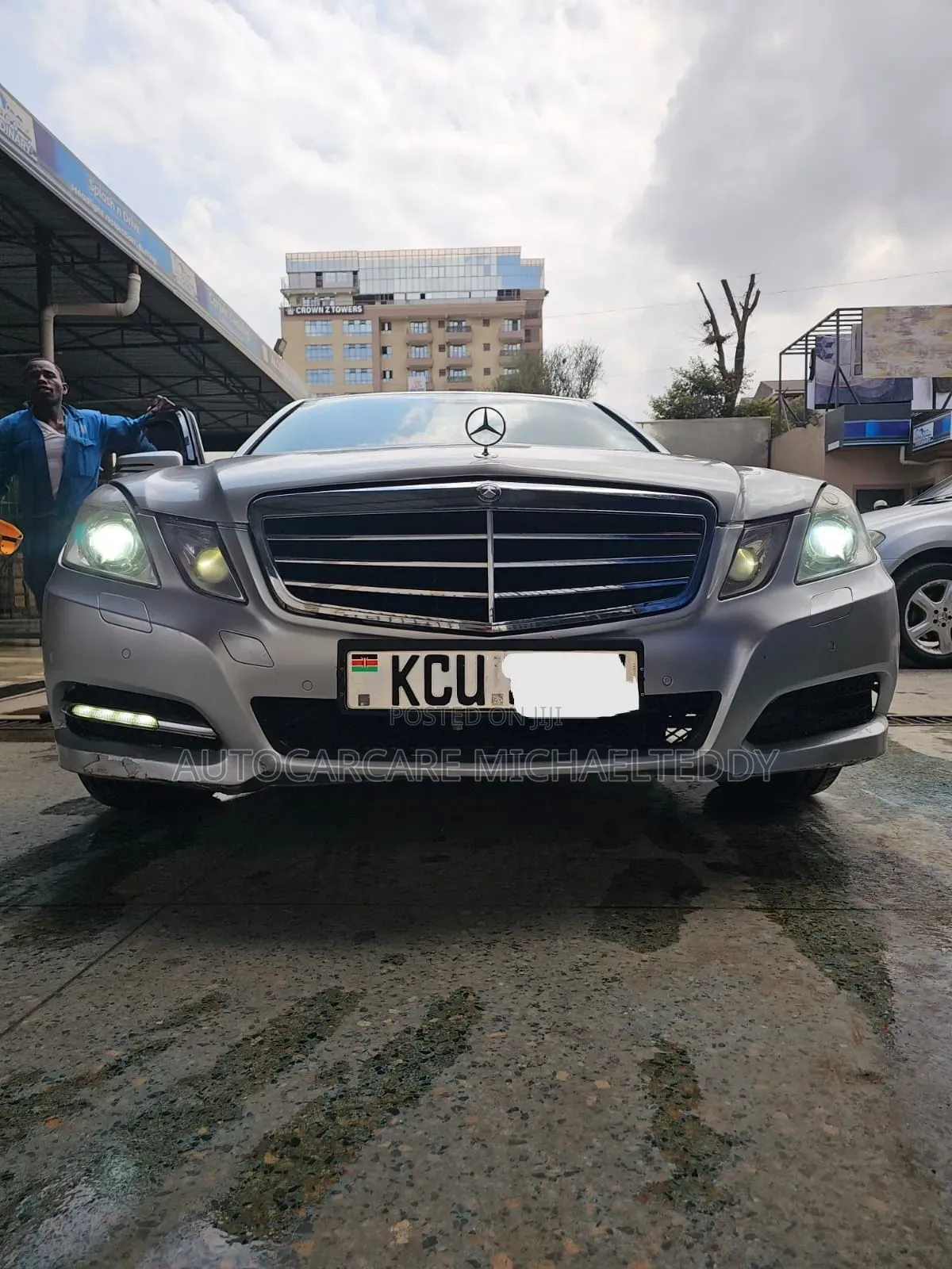 Mercedes-Benz E300 2010 Silver