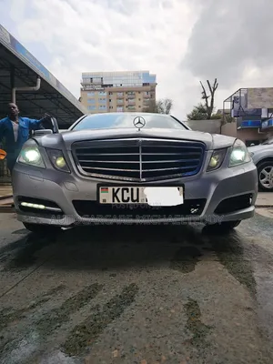 Mercedes-Benz E300 2010 Silver