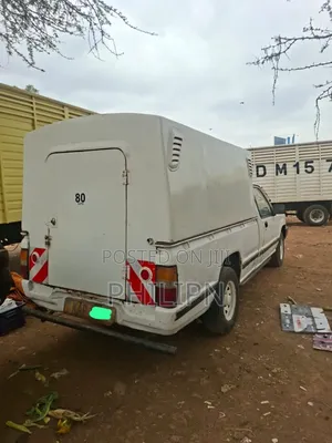 Mitsubishi L200 2007 White