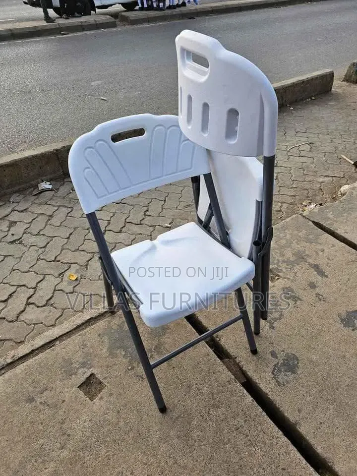 Durable White Foldable Chair-Indoor and Outdoor Use