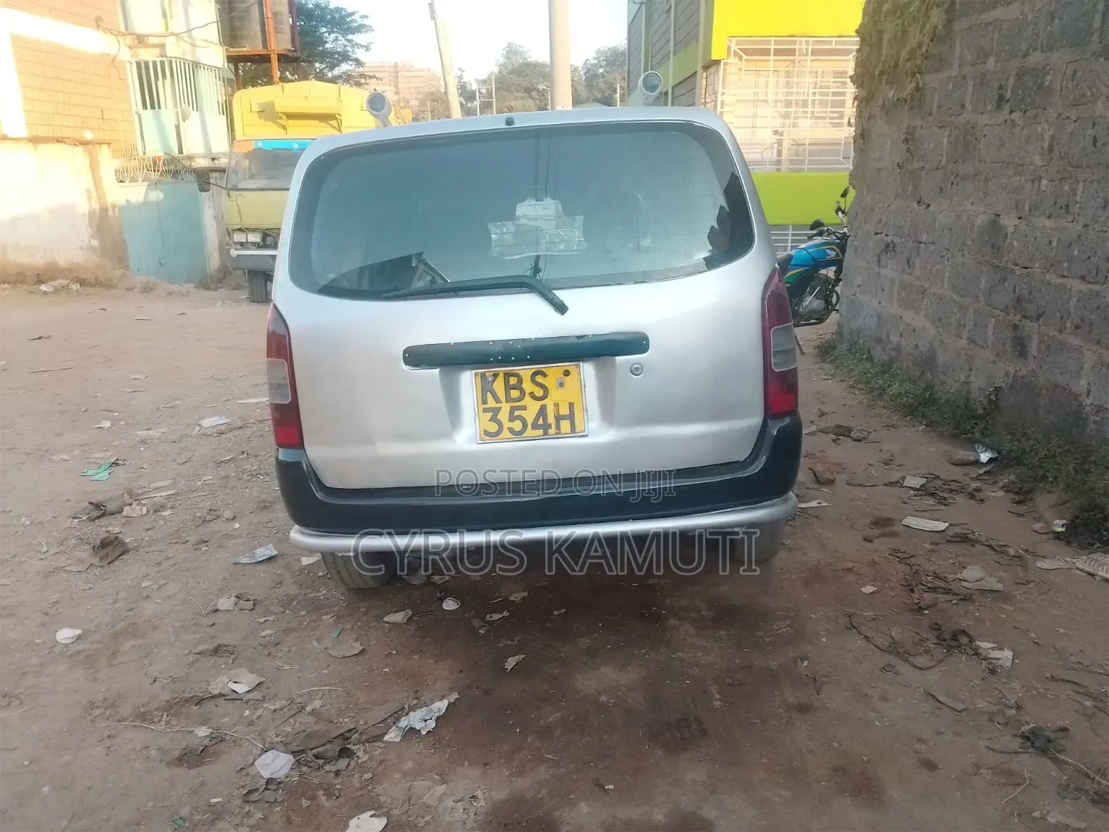 Toyota Probox 2012 Off white