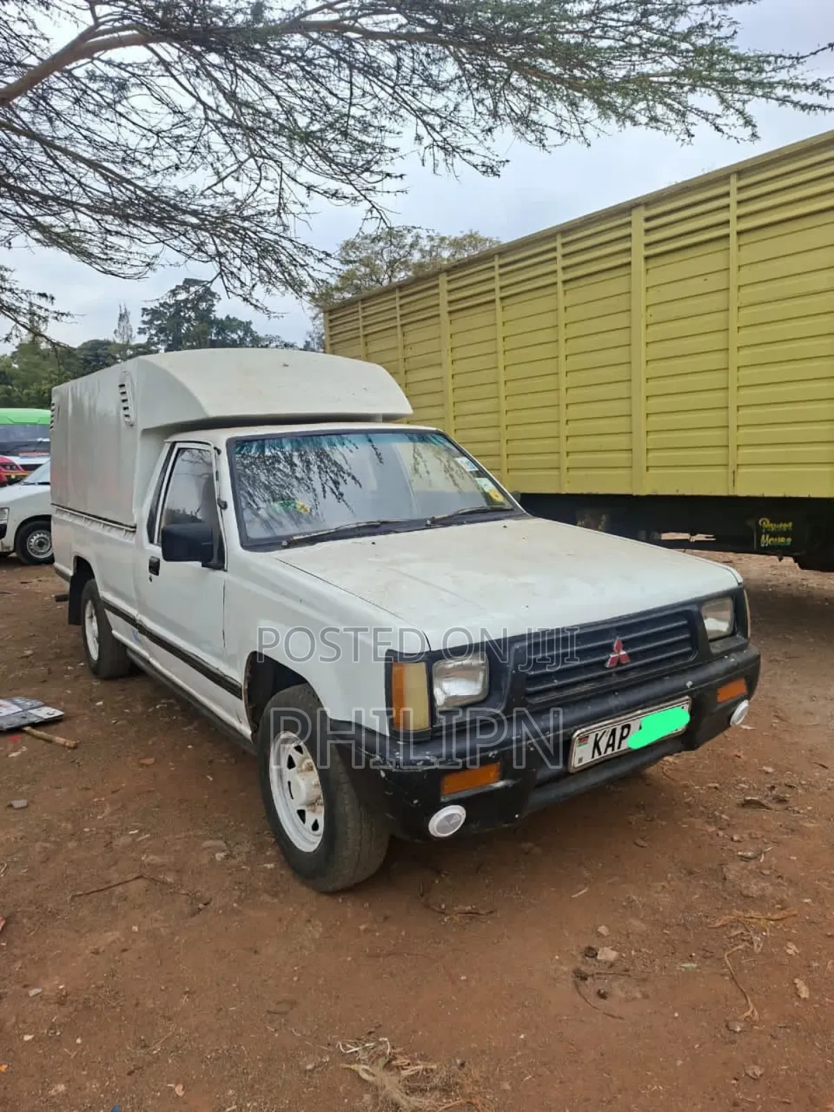 Mitsubishi L200 2007 White