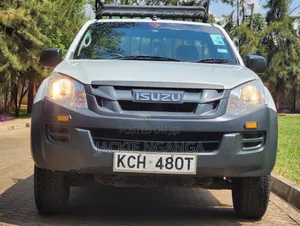 Isuzu D-MAX 2015 White