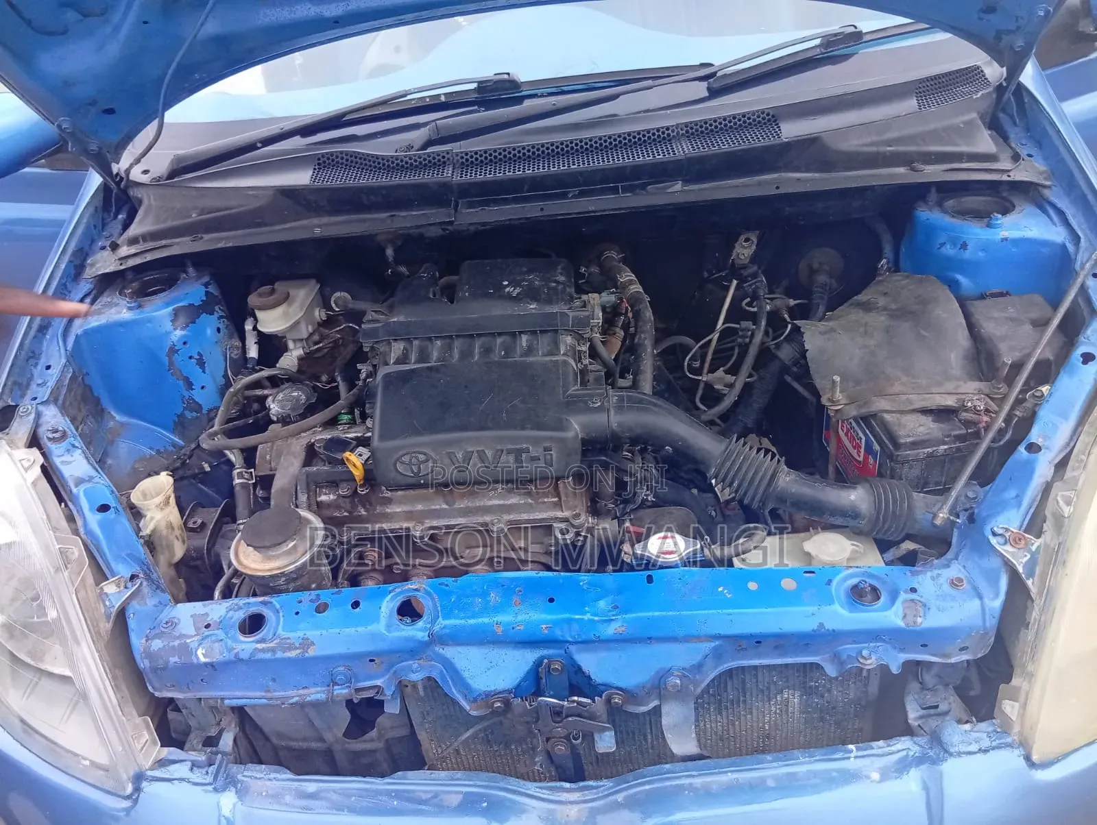 Toyota Vitz 2002 Blue